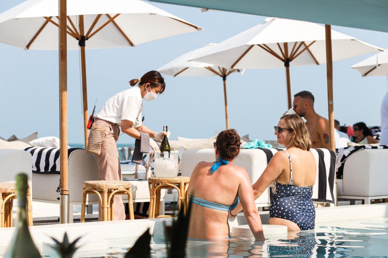 Sundance Dayclub Hua Hin Hotel Екстериор снимка